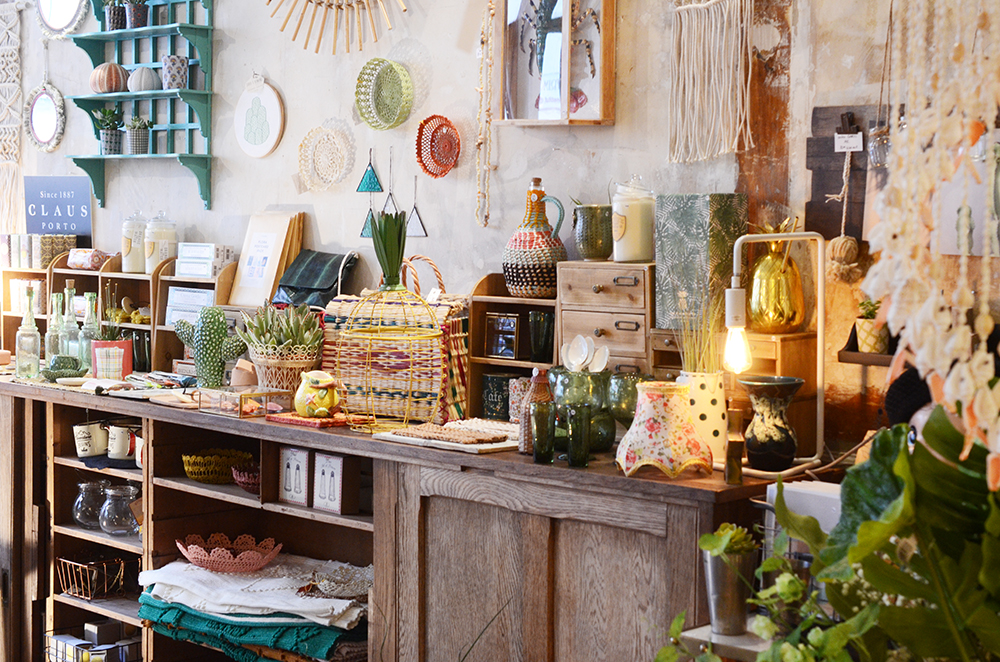 boutique les fleurs décoration rue trousseau paris 