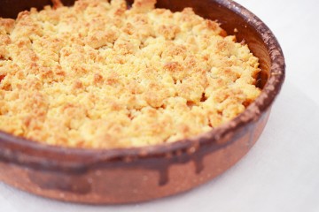 crumble salé à la tomate